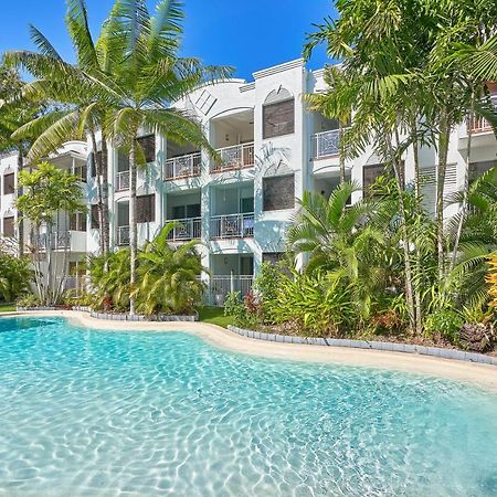 Alassio Beachfront Apartments Palm Cove Extérieur photo
