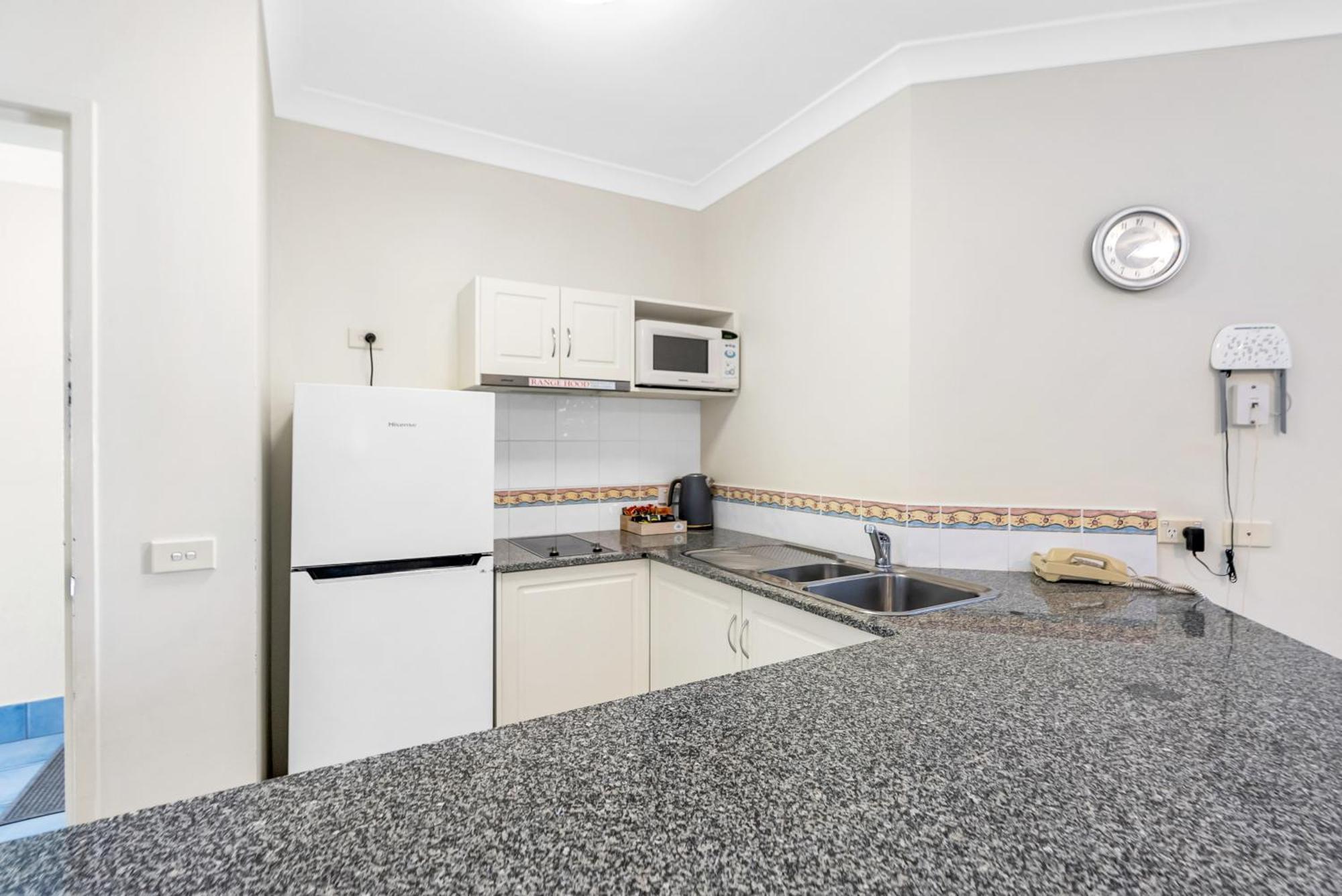 Alassio Beachfront Apartments Palm Cove Chambre photo